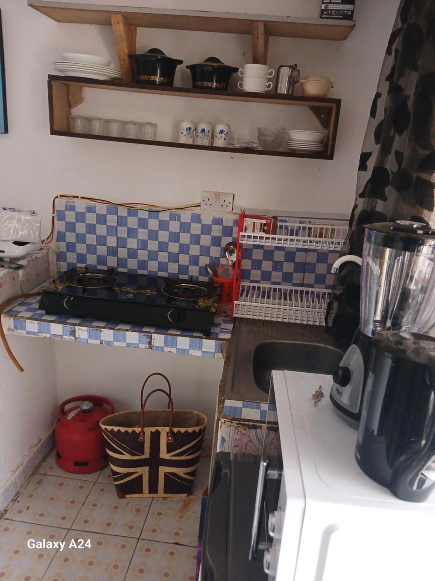 Hideout Apartment Укунда Екстериор снимка